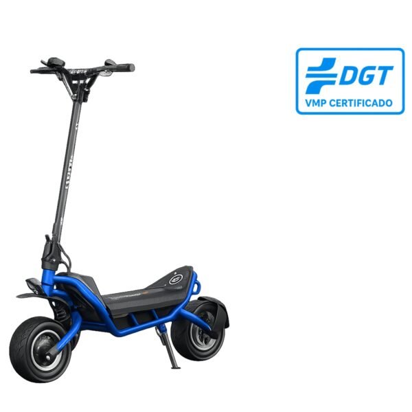 Rovoron R7 DGT electric scooter on white background with official DGT certification mark